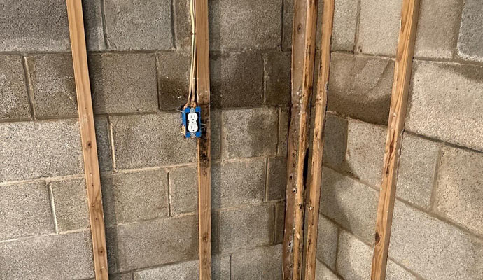 Basement Leaking Crack Repair in Nashville and Murfreesboro